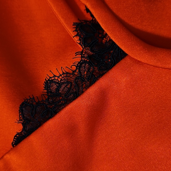 SIR Poppy Tangerine Contoured Sexy Mini Dress With Lace Detail, RTR, Size 2 - Picture 3 of 7